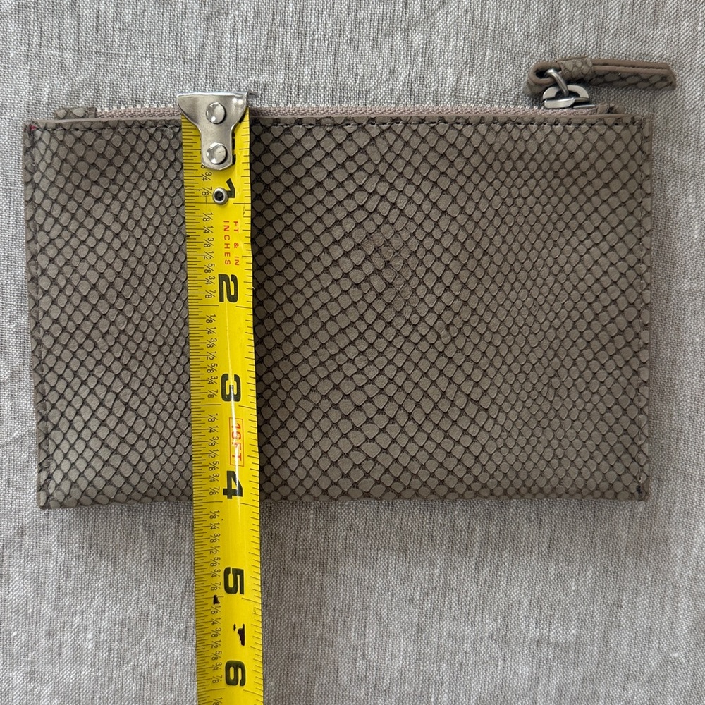 Hammitt Zip Pouch Style Wallet - Picture 6 of 6